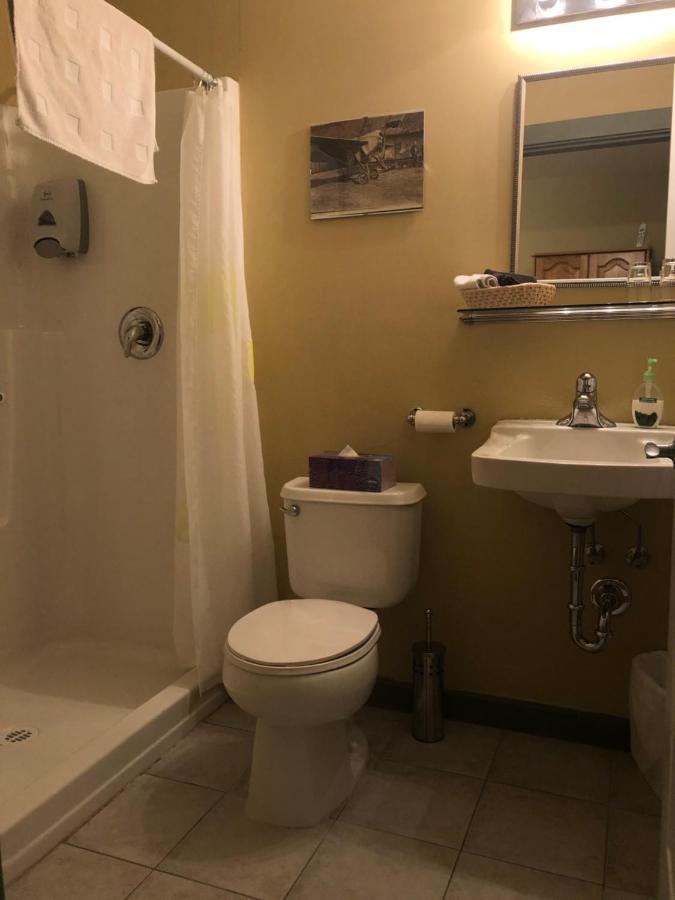 Crowsnest Vineyards Guesthouse Keremeos Экстерьер фото