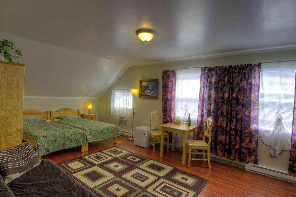 Crowsnest Vineyards Guesthouse Keremeos Экстерьер фото
